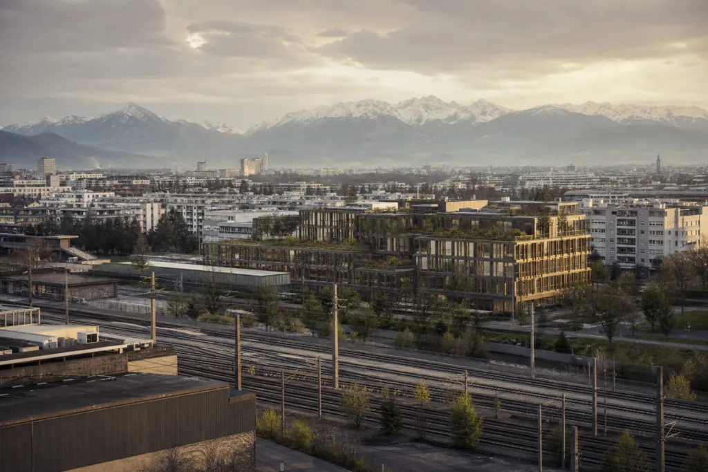 real estate restructuring austria